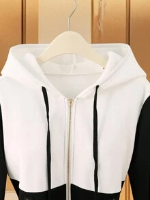 GlowEve 女士修身拼色连帽拉链长袖运动衫 - 黑與白 - 查看 6