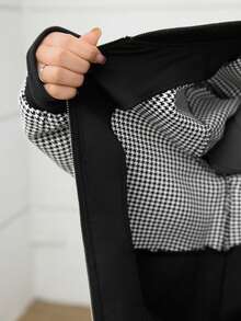 SHEIN Lacomfia Giacca casual versatile con chiusura lampo e blocchi di colore a quadri per donna - Bianco e nero - Visualizzare 8