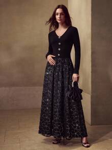 MOTF PREMIUM VESTIDO LARGO CON CUELLO EN V, DETALLES DE PEDRERÍA Y PATRÓN FLORAL DE LENTEJUELAS EN CONTRASTE - Negro - Ver 5