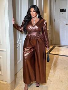 Celure Mono de pierna ancha con cuello cruzado en V, manga larga y plisado para mujer de talla grande