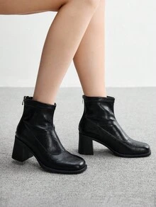 CUCCOO BIZCHIC Damen Mode Ankle Boots, Quadratische Zehenkappe Plateau-Absatz Design, Schwarze Elastische Ankle Boots, Rückverschluss Minimalistisches Design, Vielseitig für Röcke, Jeans, Mäntel, Geeignet für Herbst/Winter Outfits, Modeschauen, Pendeln, Stilvolle Damen Stiefeletten - Schwarz - Übersicht 5