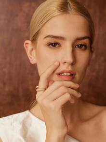 MOTF PREMIUM 18K镀金纹理全密镶戒指 - 金黃色 - 查看 4