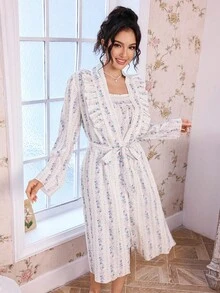FloralLove CottageSlumber 2-teiliges romantisches Schlafanzug-Set mit Ditsy-Blumen-Spitzenbesatz und Rüschensaum, Herbst-Winter-Kleidung - Verschiedenfarbig - Übersicht 7