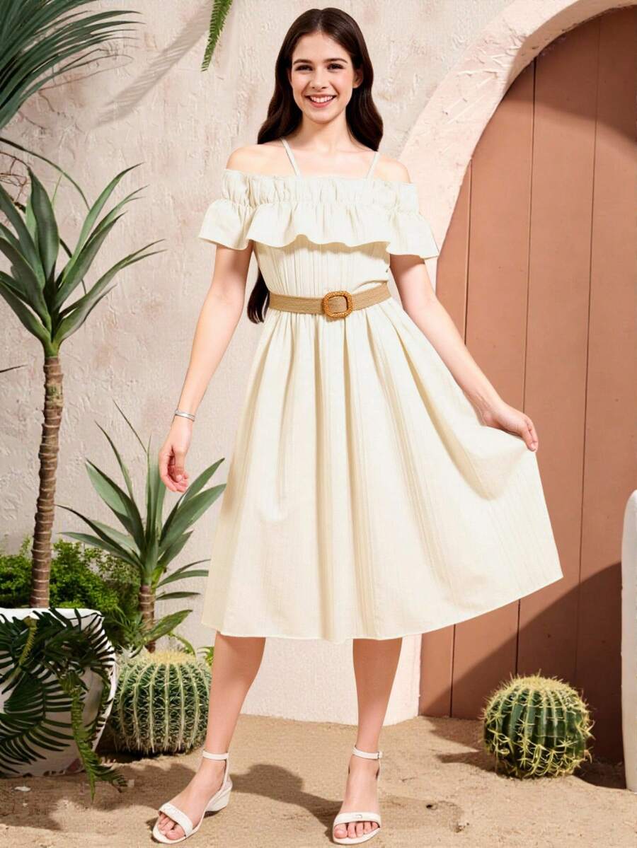 優雅露肩荷葉邊短袖 A 下擺洋裝適合少女