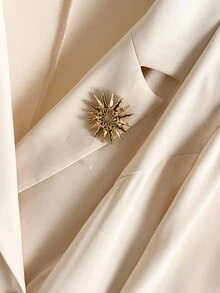 GlowEve CURVE 女士时尚优雅翻领长袖西装外套 - 杏色 - 查看 3