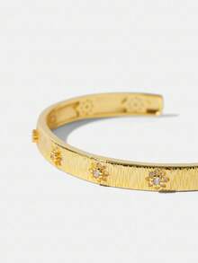 MOTF PREMIUM 18K ZIRCONIA OPEN BANGLE - Gold - View 2