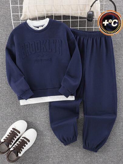 SHEIN 2 件儿童男童休闲字母 3D 压花图案圆领二合一运动衫和纯色裤子针织套装，适合通勤、上学、日常休闲、旅行、运动、春夏秋冬，羊毛，加厚