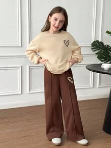 SHEIN Girlism Tween Girls Casual Heart Print Knit Solid Khaki Color Loose Drop Shoulder Long Sleeve Hoodie And Solid Brown Color Wide Leg Sweatpants Set, Suitable For Autumn Winter Daily Wear Teen Girl Brown Set Kids Wide Leg Pants Girl Wide Leg Pants Tween Girl Sweatshirt Pants Set Girls Heart Sweatshirt Set, Khaki And Brown Sweatshirts Outfits Fall, Girl Clothes Autumn And Winter Clothes Girl Brown Outfit Full Outfit Set Girls Brown Outfit Brown Outfit Set