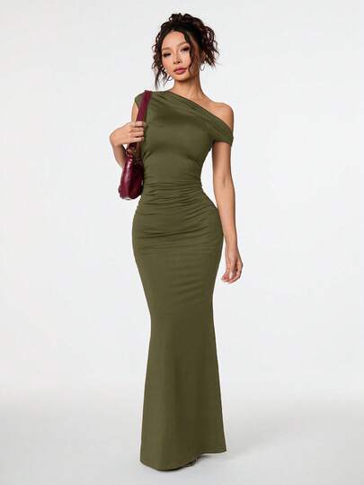 SHEIN PETITE Summer Clothing, Daily Date And Travel Outfits, Party Outfits, Elegant Women's Inner Outfits, Going Out Outfits, Sloping Shoulder Asymmetrical Extra-Long Fishtail Dress, Club Women Outfits, Date Outfits, Banquet Dresses,Wedding Guest Dress Women Bodycon Maxi Dress Women Olive Green Dress One Shoulder Dresses