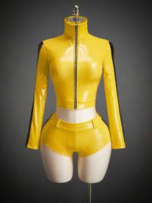 SHEIN ICON Women's Autumn And Winter Halloween COS Costume Sexy Avant-Garde Fashion Retro Yellow And Black Contrast Leather Stitching Slim-Fit Cropped Jacket Low Waist Shorts Suit - Yellow - View 9