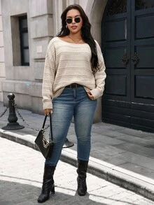 SHEIN CURVE+ 大码女款大码圆领宽松针织毛衣，简约风格，适合度假和休闲穿着，适合秋冬季、万圣节、圣诞节、返校季 - 杏色 - 查看 6