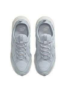 Nike TC 7900 - WOLF GREY MTLC PLATINUM PHOTON DUST - View 4