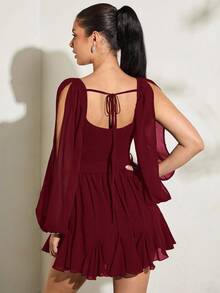 SHEIN BAE 女士轻盈透视蝴蝶结系带灯笼袖开衩纯色连衣裙，适合海滩、度假、日常穿着、约会 - 酒紅色 - 查看 2