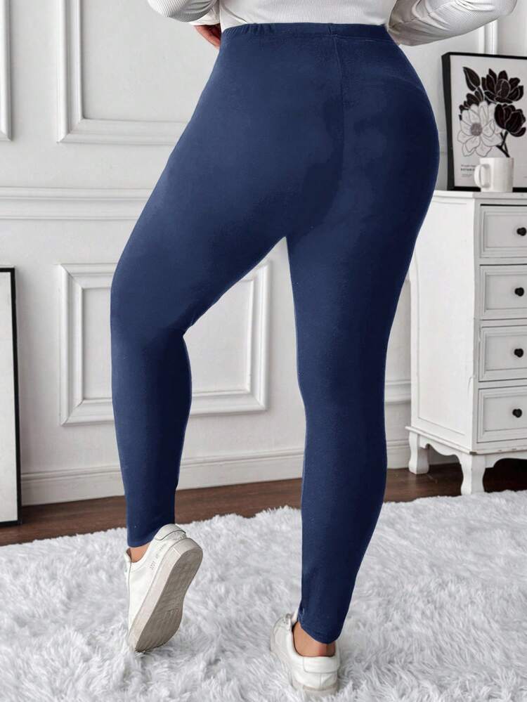Leggings courts pour femmes grande taille de couleur unie, coupe slim, doublés chauds. Shorts extensibles mignons pour femmes, parfaits pour l'hiver