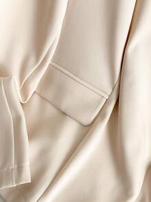 GlowEve CURVE 女士时尚优雅翻领长袖西装外套 - 杏色 - 查看 4