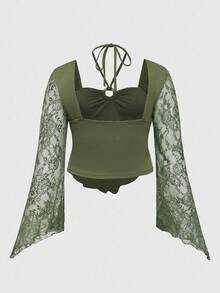 ROMWE Plus Size Women Fairycore Mori Kei Green Embroidered Beaded Flare Sleeve Elegant Blouse, Plus Size Autumn/Winter Fairy-Inspired Vintage Beaded Asymmetrical Hem Design Halter Neck Top - Green - View 2