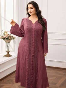 Al Najma 大码女式 V 领贴花装饰喇叭袖优雅阿拉伯风格长裙 - 淺灰紫 - 查看 5