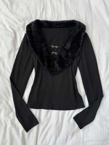 Attitoon 女士休闲复古深 V 领仿毛领金属纽扣装饰长袖修身 T 恤，适合秋冬季，复古 - 黑色 - 查看 3