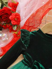 Elegant Velvet Long Sleeve Dress In Muted Green For Baby Girl - Green - View 6