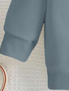 SHEIN Playful Pals Sweatshirt für Kleinkind Mädchen, lässige Mode mit kreativer Schleife, Blumen-Grafik, Slogan-Aufdruck, Rundhalsausschnitt, Herbstoutfit