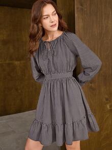 Hansera 女士几何印花宽松休闲长袖连衣裙，A字下摆，适合日常通勤和冬季穿着 - 黑色 - 查看 4