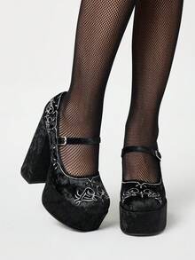 ROMWE Goth Women's Spring/Autumn New Strap Embroidered Pattern High Heel Platform Pumps For Christmas Y2K 2000s Style - Black - View 1