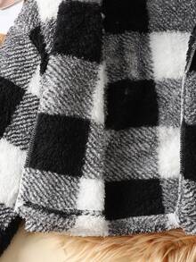 SHEIN Bộ 3 món cho bé gái tuổi mới lớn: Áo khoác ngắn kẻ caro dệt kim, áo hai dây dệt kim trơn màu và quần ống loe - Đen và trắng - Xem 6
