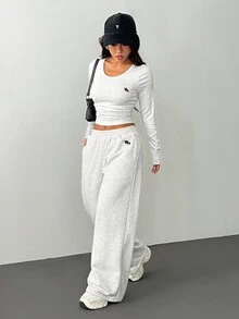 SHEIN PETITE 女士灰色刺绣细节长袖两件套家居服套装 - 灰色 - 查看 7