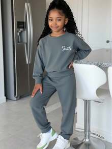 年轻女孩休闲日常通勤运动风格字母刺绣落肩宽松运动衫和直筒运动裤套装，秋季/春季 - 深灰色 - 查看 9