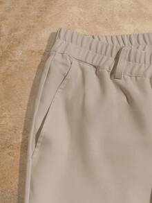 HIMLAND 男士纯色松紧腰口袋休闲锥形西装裤，Old Money - 卡其色 - 查看 4