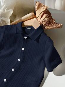 1 件年轻男孩儿童休闲学院舒适翻领宽松白色短袖衬衫适合通勤上学日常休闲学院适合返校适合生日派对、聚会、表演、婚礼、洗礼、返校日常适合上学适合旅行适合运动适合春夏季