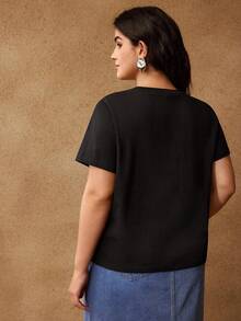MOTF PREMIUM PLUS RHINESTONE DETAIL T-SHIRT - Black - View 3