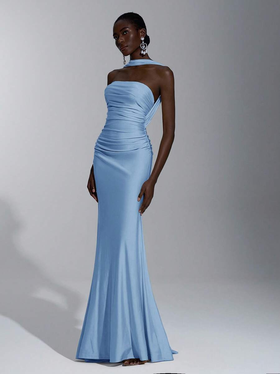 SHEIN Belle 优雅、浪漫、性感、简约、浅黄色针织弹力露肩露背紧身连衣裙，时尚、网红风格，适合节日、派对、婚礼、伴娘 - 藍色 - 查看 1