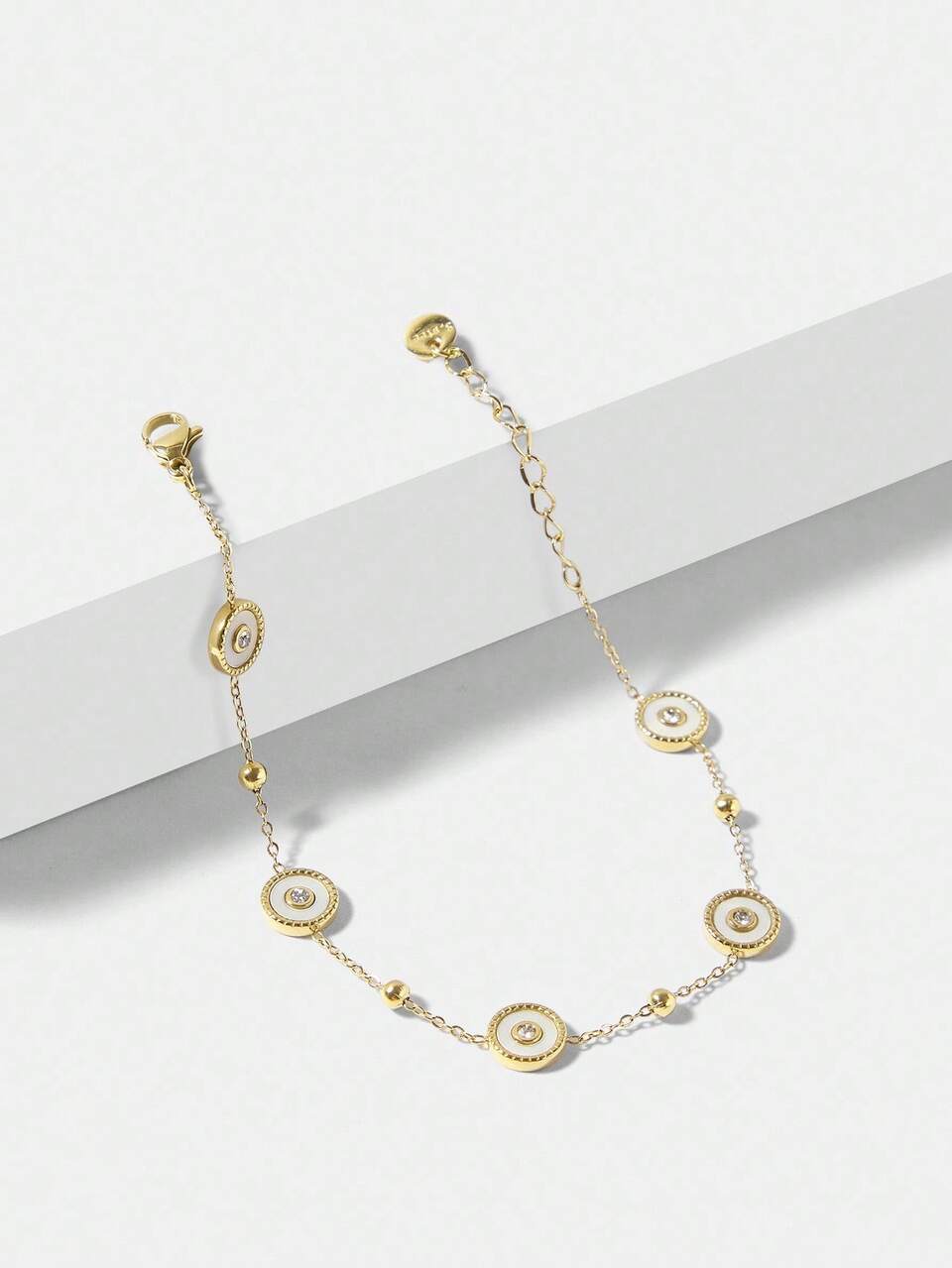 18K GOLD PLATED ROUND SHELL BRACELET