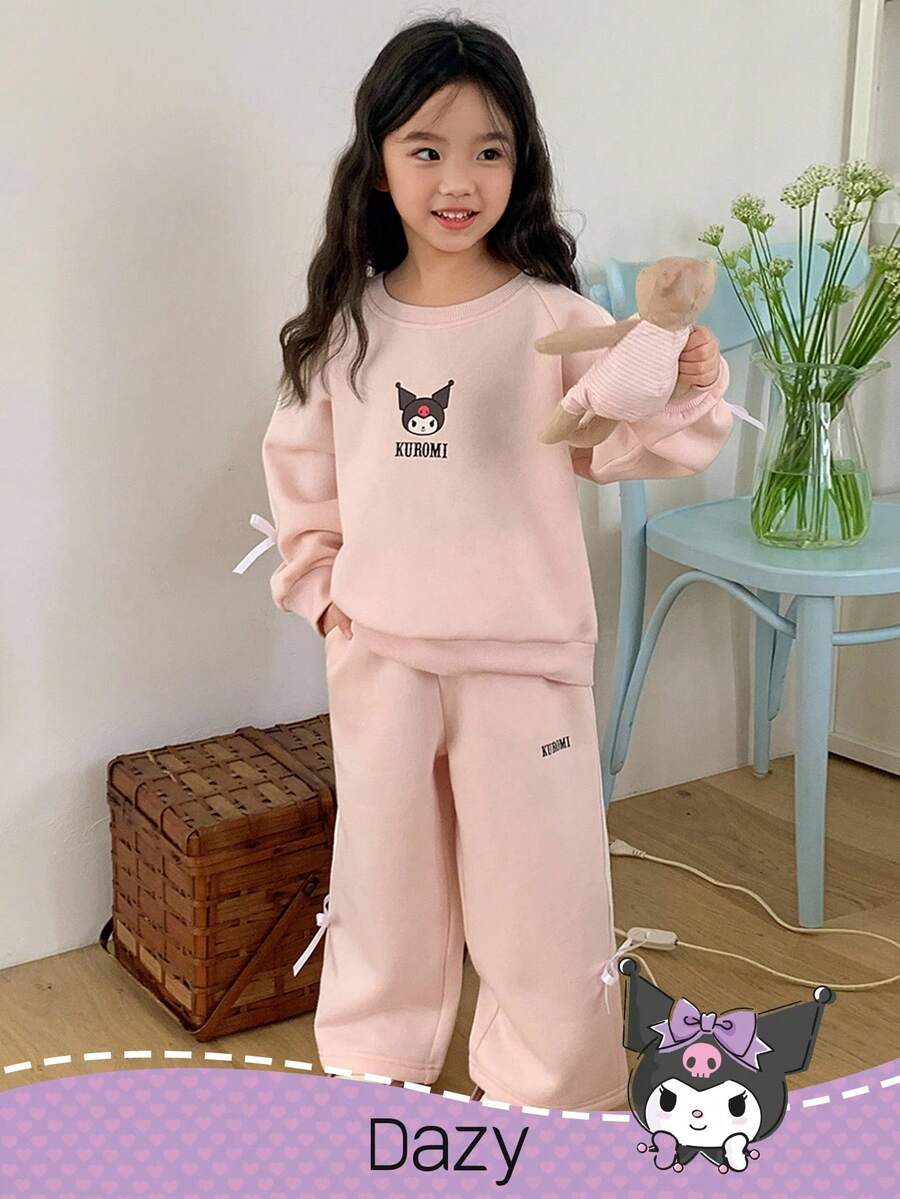 DAZY HELLO KITTY AND FRIENDS | SHEIN 少女圆领卡通图案针织卫衣和裤子套装，秋季 - 粉色 - 查看 1