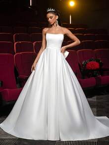 Glamrae Elegant Luxurious Strapless Maxi Dress With Oversized Bow & Trailing Hem, Suitable For Weddings, Events, Bachelorette Parties, Honeymoons - Beige - View 6