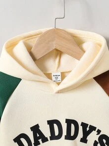 SHEIN 2 件套年轻男孩休闲可爱图案插肩宽松连帽衫和修身裤两件套服装，适合秋冬穿着 - 彩色 - 查看 3