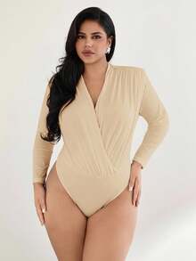 SHEIN Privé Plus Size Women Elegant Ruched Shoulder Casual Bodysuit, Slim Fit Long Sleeve, Suitable For Commuting And Outdoor Wear, Autumn/Winter
