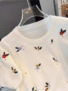 SHEIN 女式夏季花卉刺绣圆领T恤 - 白色 - 查看 5