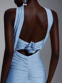 SHEIN Belle 优雅、浪漫、性感、简约、浅黄色针织弹力露肩露背紧身连衣裙，时尚、网红风格，适合节日、派对、婚礼、伴娘 - 藍色 - 查看 5