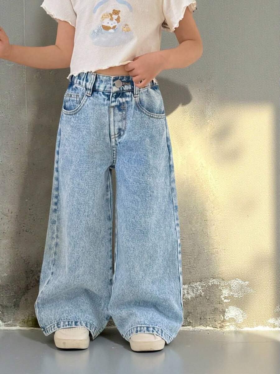 SHEIN بنطلون جينز أزرق فضفاض واسع الساق أساسي كاجوال للفتيات الصغيرات موديل 2025، ملابس كاجوال للربيع والصيف للعطلات والأجواء الريفية البوهيمية، للشاطئ والفتيات الصغيرات، ملابس الشارع الغربية، عطلة الربيع، جينز لحفلات الرقص - أزرق فاتح - مشاهدة 1
