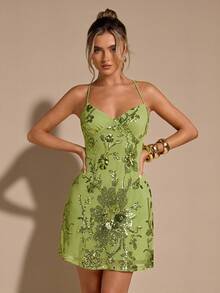 SHEIN BAE Váy dây buộc hở lưng thêu hoa 3D màu xanh lá cây trơn, váy đi nghỉ, váy hẹn hò ngày lễ tình nhân, váy ngắn phù dâu, váy sequin sinh nhật, váy dạ hội hở lưng, thích hợp cho tiệc tùng, hộp đêm, những dịp trang trọng - màu xanh lá - Xem 6