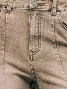 TypaGal A Versatile Pair Of High-Waisted Jeans, Ideal For Transitional Weather. A Modern Staple For Autumn Women Or Fall Women Clothes Styling. - Light Wash - View 7