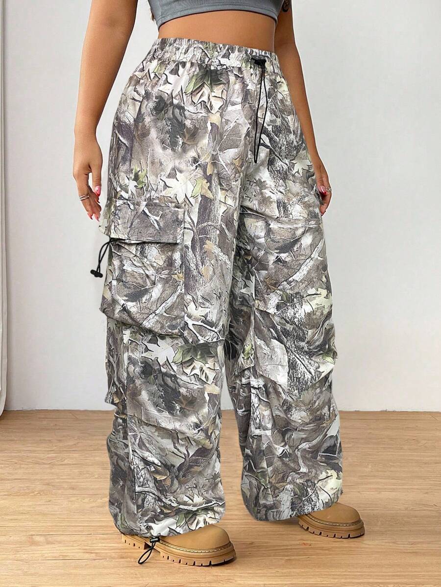 SHEIN EZwear Quần dài thường ngày in họa tiết kỹ thuật số màu mơ cỡ lớn - Màu be - Xem 1
