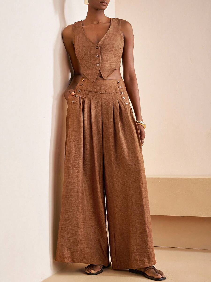 Zivah 2025夏季新款音乐节复活节母亲节婚礼生日派对日常出游基础百搭休闲度假邮轮旅行沙滩海边日光浴网红爆款街头风优雅通勤商务休闲V领无袖修身开衫女背心宽松阔腿裤纽扣口袋百褶女两件套 - 鏽棕色 - 查看 1