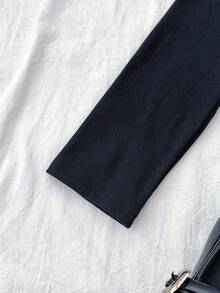 SHEIN Teen Girls Tops Tight-Fitting, Fashionable, Basic Button-Detailed Long-Sleeved Girls' Casual T-Shirt, Back To School, Simple T-Shirt, Elastic And Soft Fabric With Ribbed Texture Long Sleeve Tops Tight Fitted Tops Navy Blue Tops Tight Tops Fitted Tops Fall Winter Tight Shirts - Navy Blue - View 5