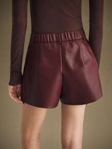 Ontre Burgundy Summer Elegant Dining Women's PU Leather Shorts,Elastic Waist Casual Wine Red Shorts With Pockets,Minimalist Office Business Commute Wear - Burgundy - View 5
