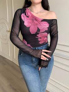 Modelyn Camiseta asimétrica con pliegues y estampado de malla en contraste de unicolor negro para mujer talla grande - Negro - Ver 5