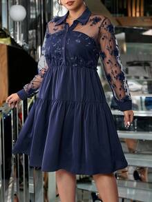 Ellevyn Rochie elegantă cu volane și broderie florală din plasă, model patchwork, cu nasturi și jumătate de pat, mărime plus - Albastru marin - Vizualizare 9