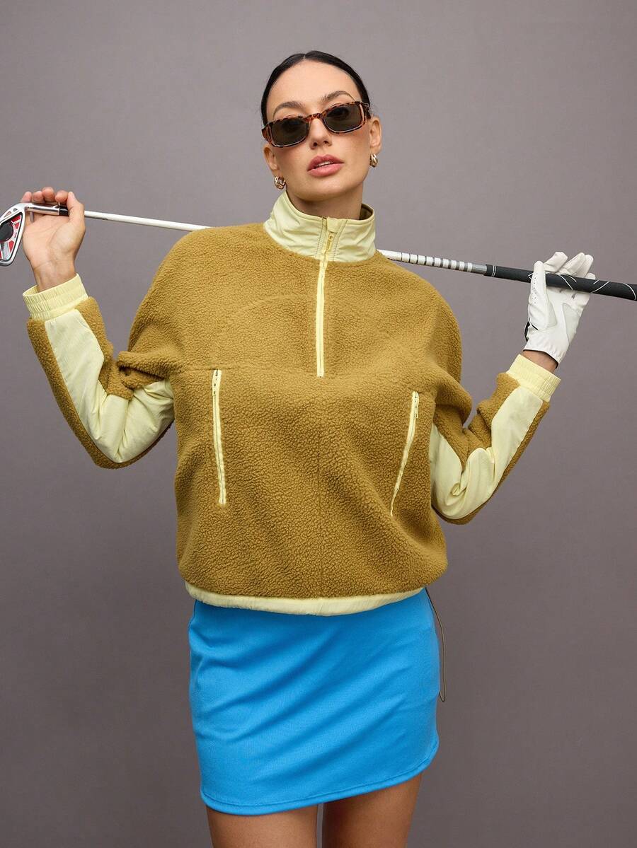 Activina Sweatshirt Wanita Motif Patchwork Warna Kontras dengan Lapisan Termal - Olive Green - View 1